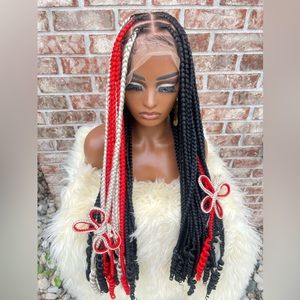 Full lace women braided wig knot are bleached ,this wig is ready to ship out..